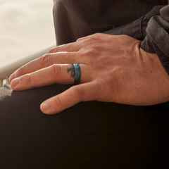 Ridge 6mm Hammered Ring Set - Alpine Navy