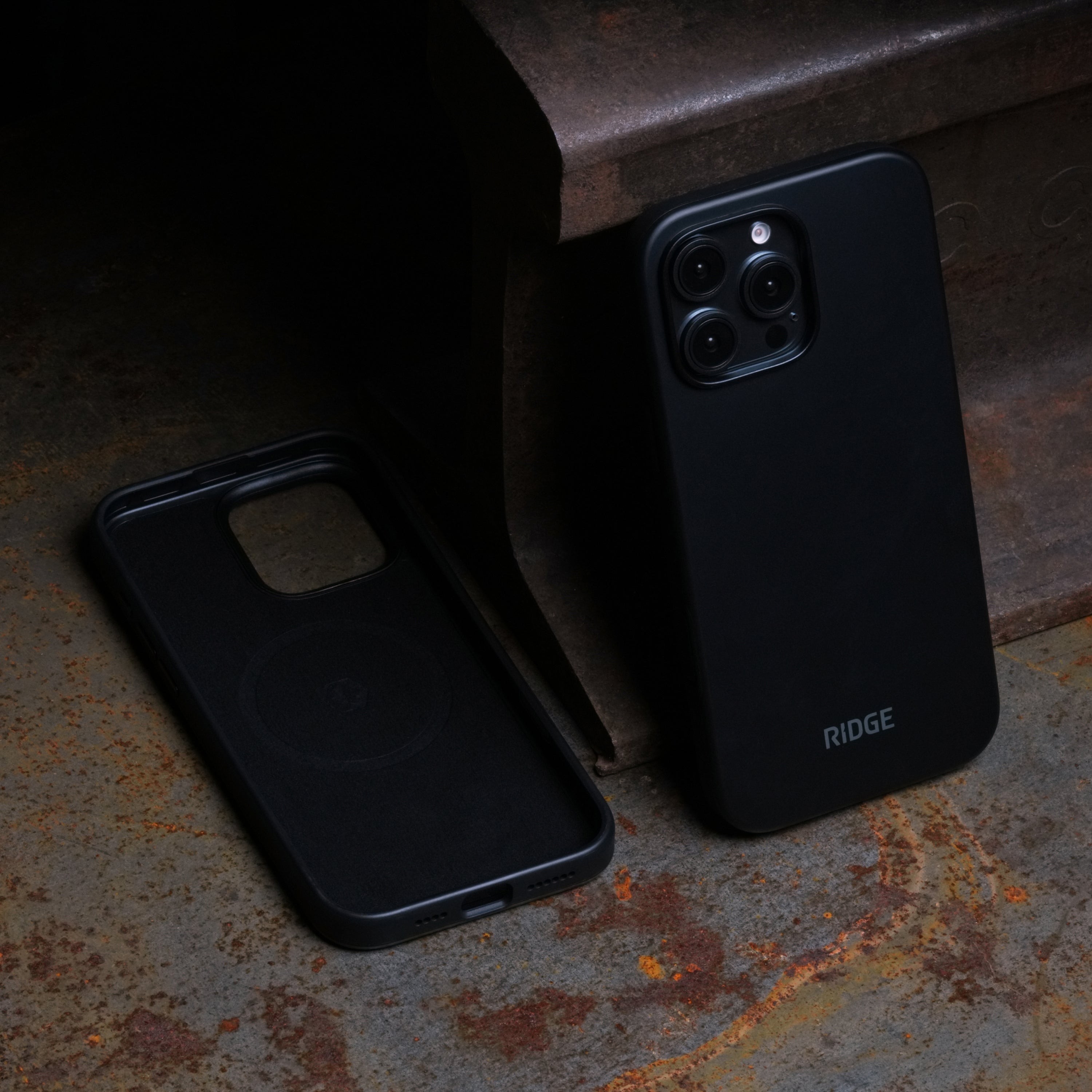 Everyday Phone Case - iPhone 16 Pro - Matte Black