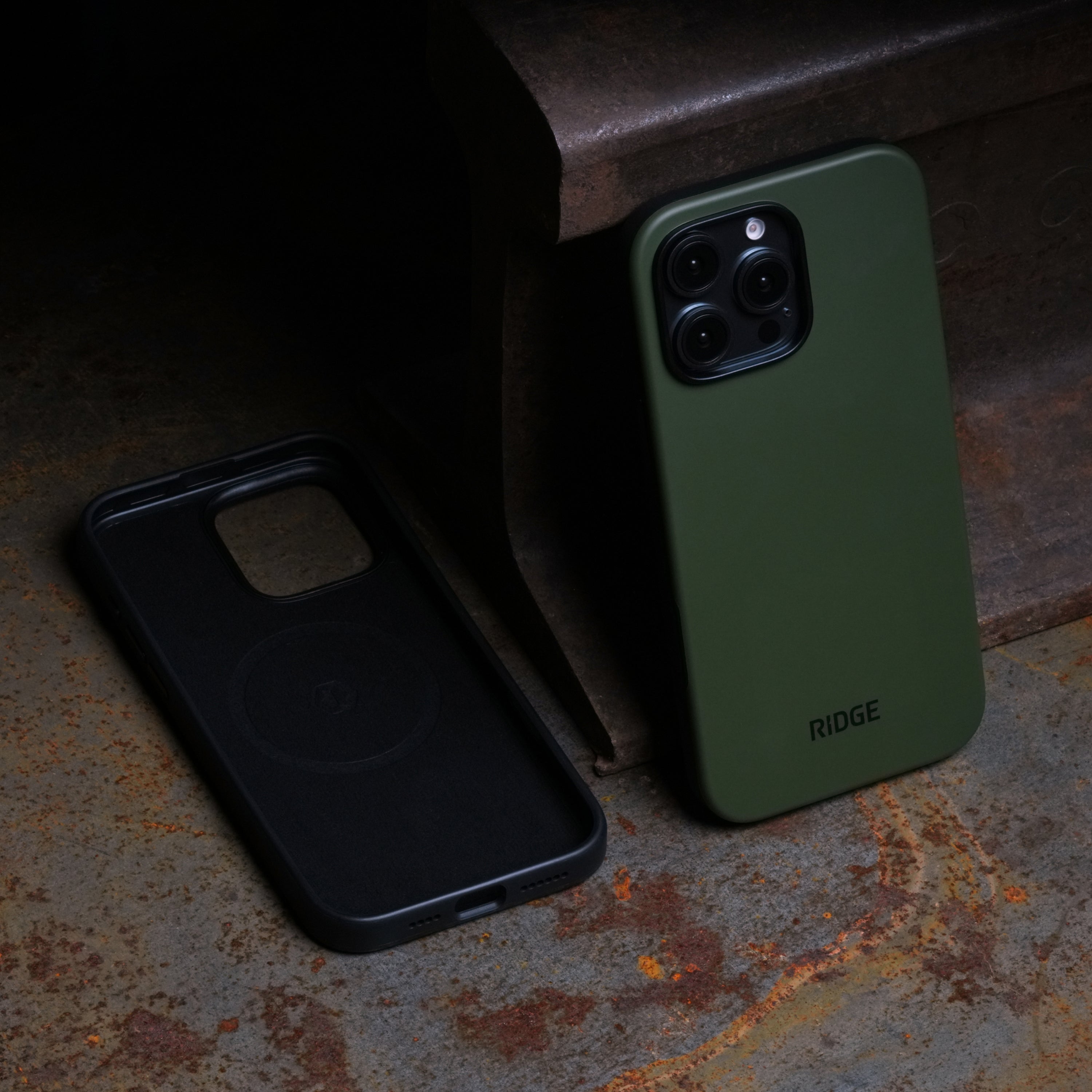 Everyday Phone Case - iPhone 16 Pro Max - Matte Olive